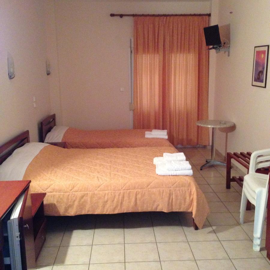 Hotel Akrogiali Korinós Exteriér fotografie
