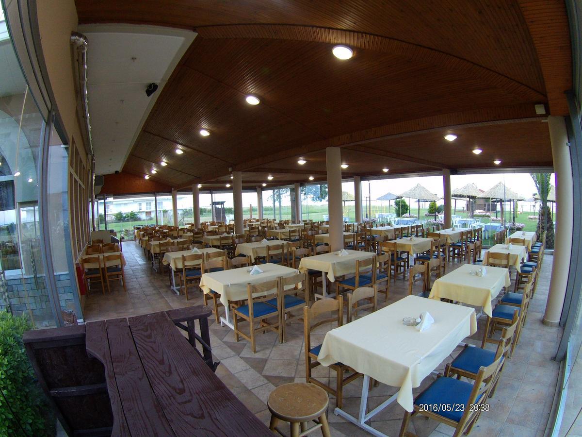 Hotel Akrogiali Korinós Exteriér fotografie
