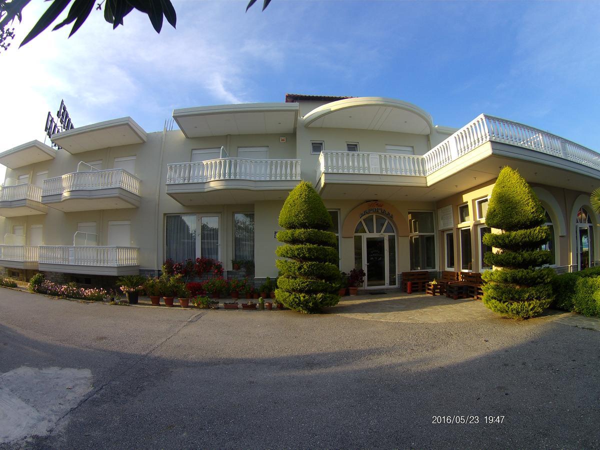 Hotel Akrogiali Korinós Exteriér fotografie