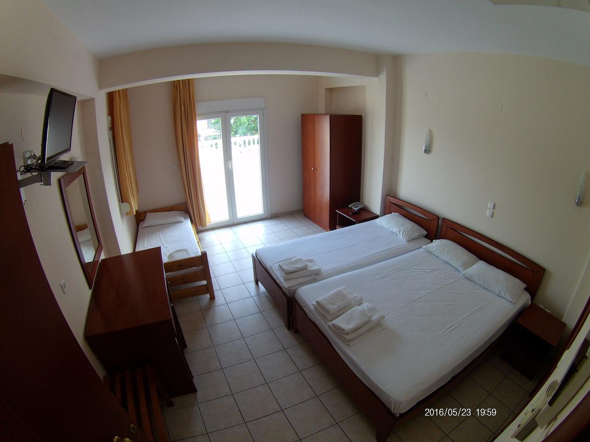 Hotel Akrogiali Korinós Exteriér fotografie